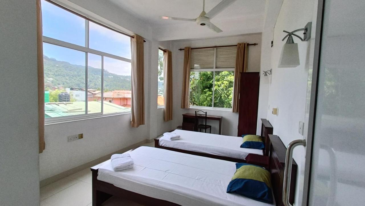 Smile Hub Kandy -Youth Hostel- Bagian luar foto