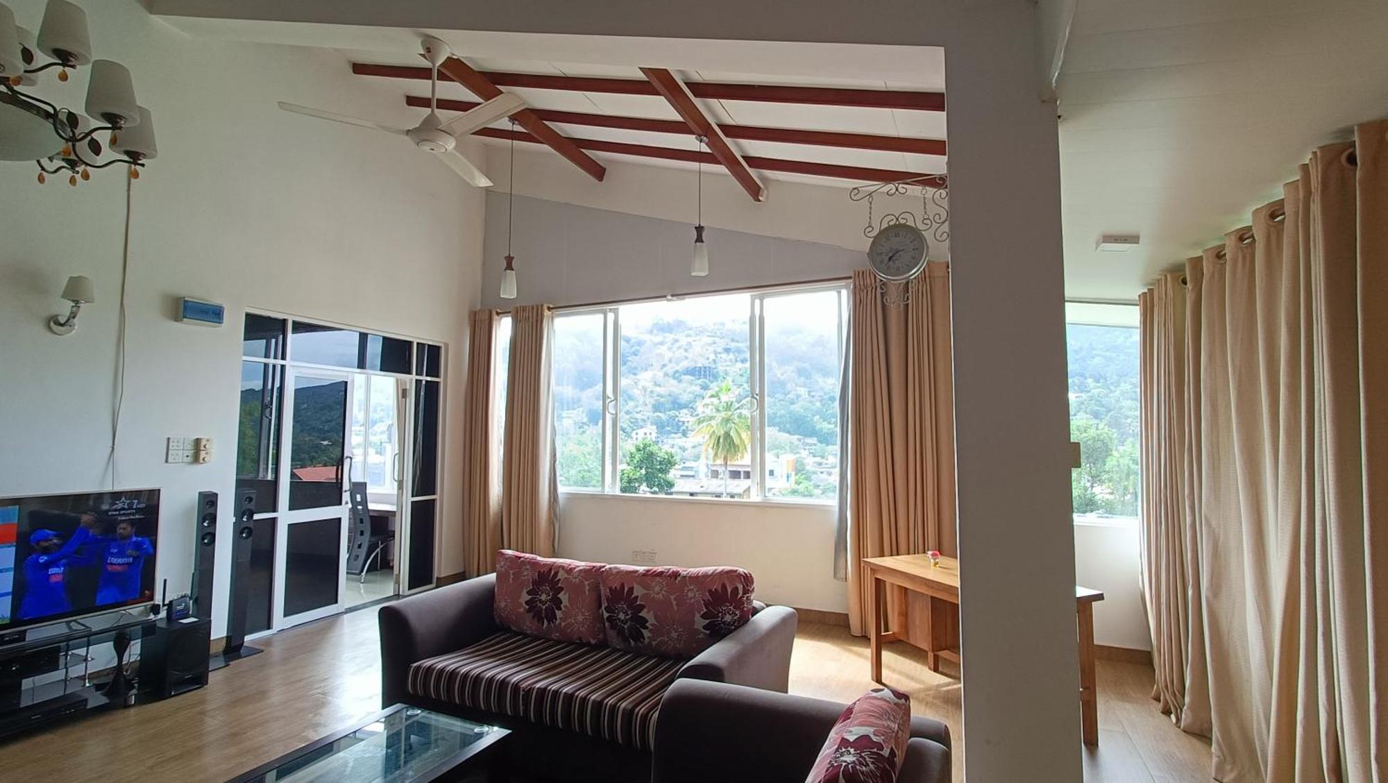 Smile Hub Kandy -Youth Hostel- Ruang foto