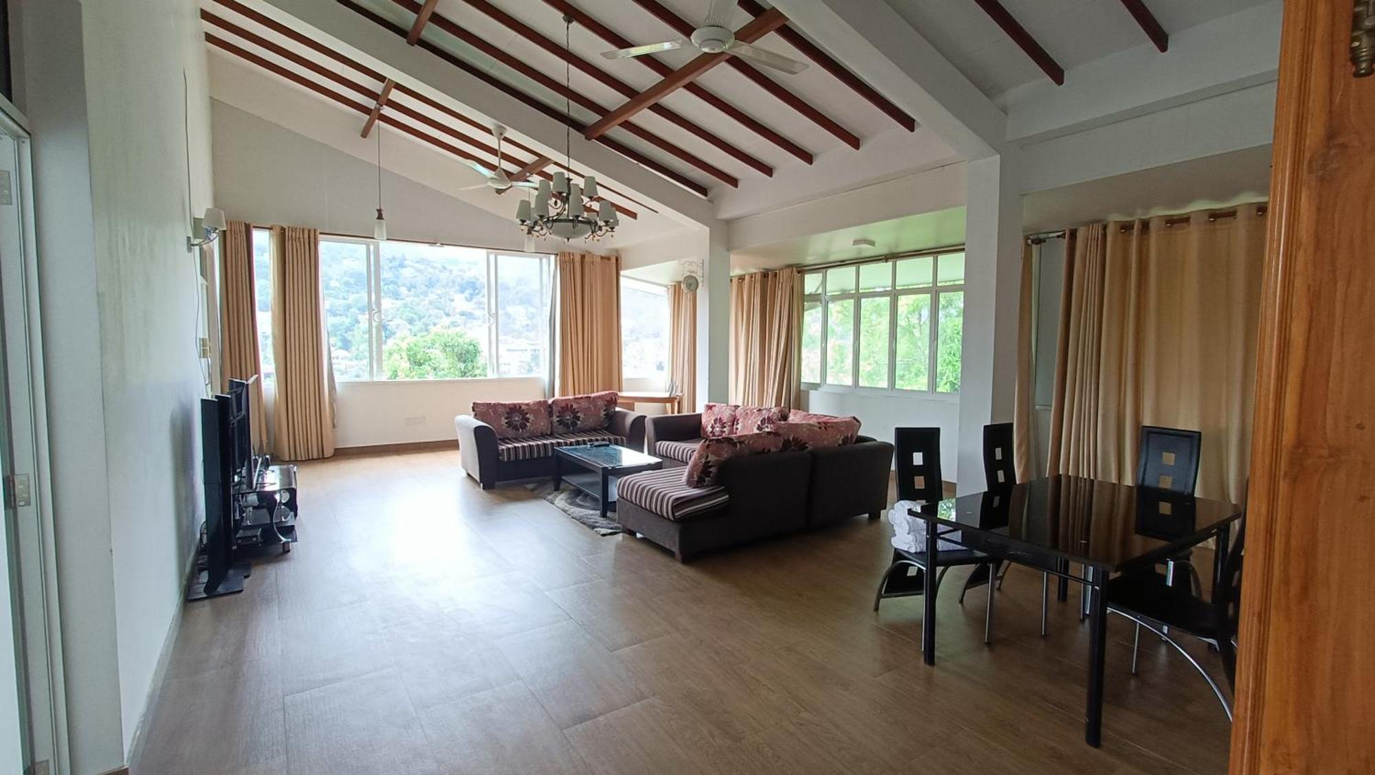 Smile Hub Kandy -Youth Hostel- Ruang foto